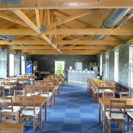 Motel Dacice Bagian luar foto